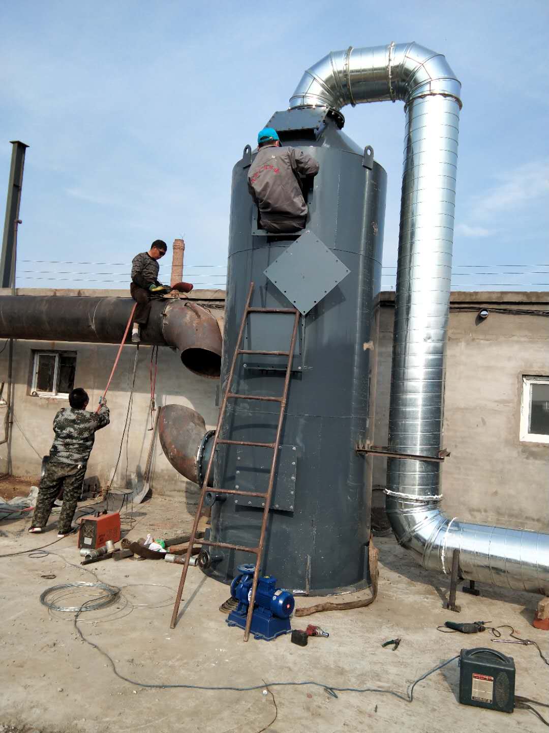 五金廠廢氣噴淋有用嗎？堿式噴淋塔怎么樣