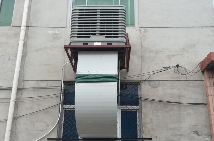 高溫工廠車間濕簾降溫系統整套設備啟動后，霧化1升水僅需5W的電能，能耗是非常低