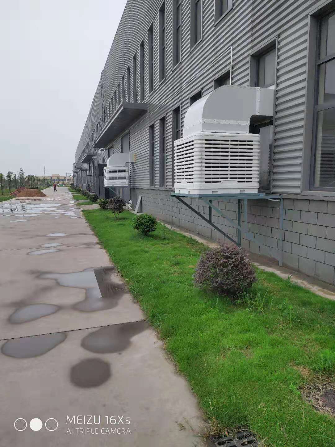 金屬零件加工廠怎么降溫，車間換氣降溫有哪些辦法